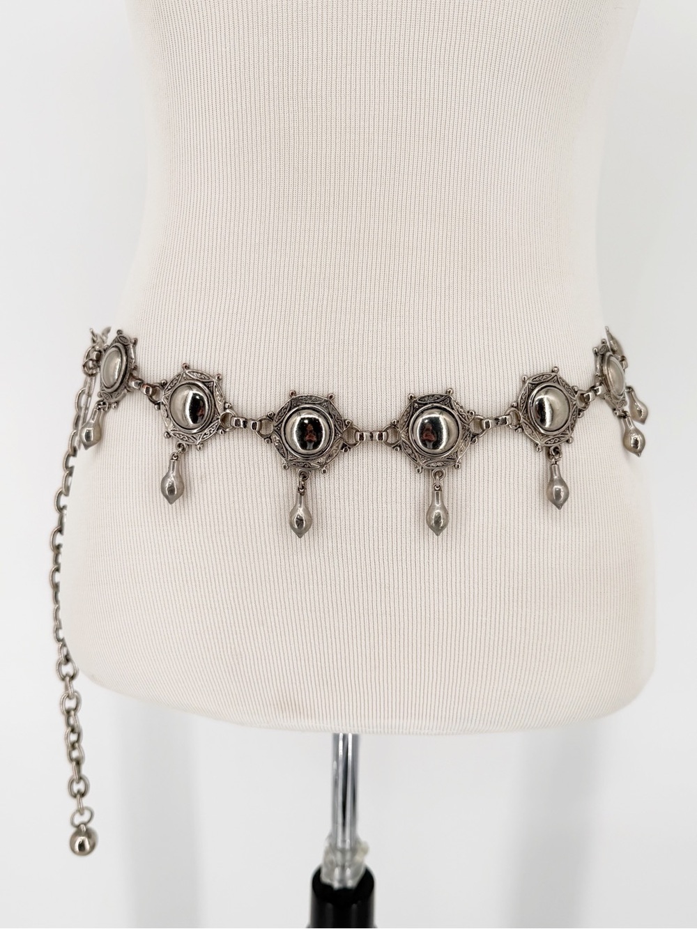 Vintage Metal Chain Boho Dangle Belt Medallion New York Studio